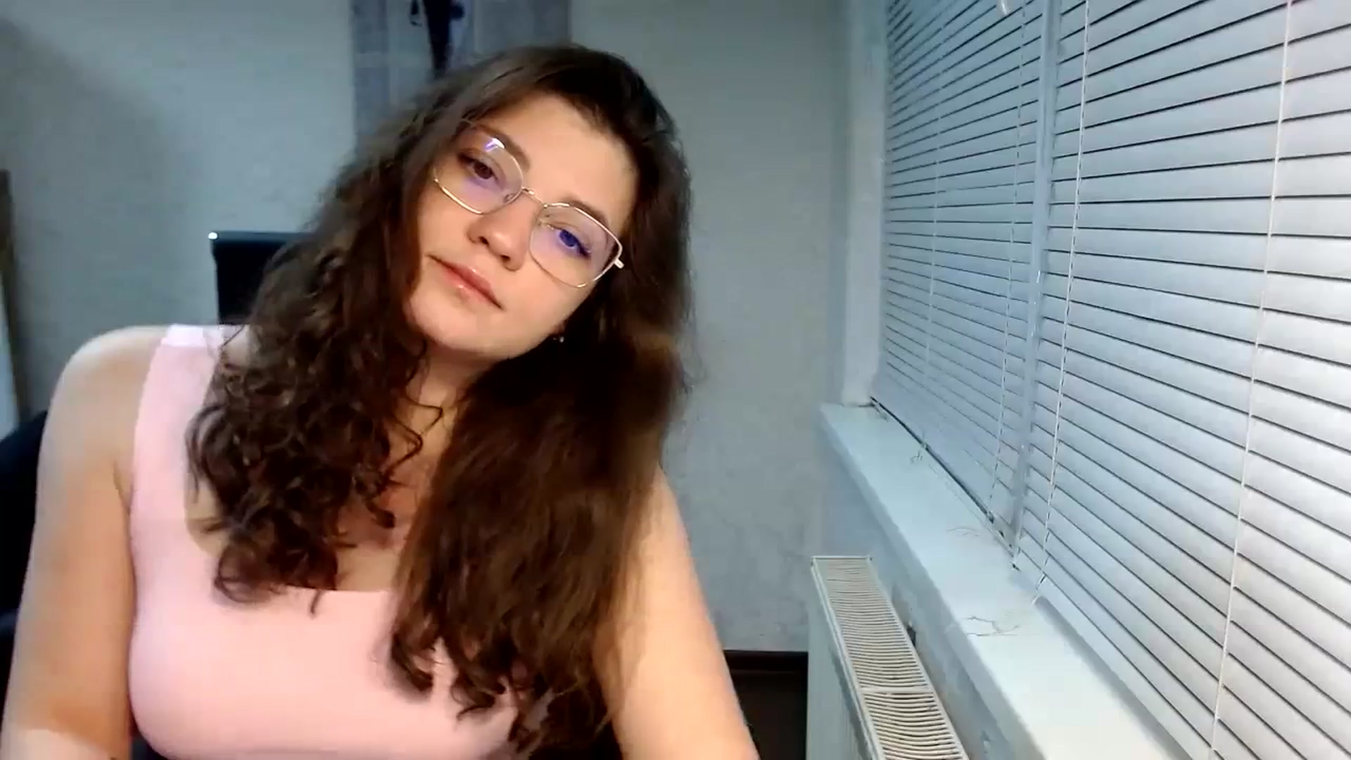 Gallery image thumbnail from SweetArinaA's myfreecams stream on, 12/11/2023, 14:58 image 12 of 20