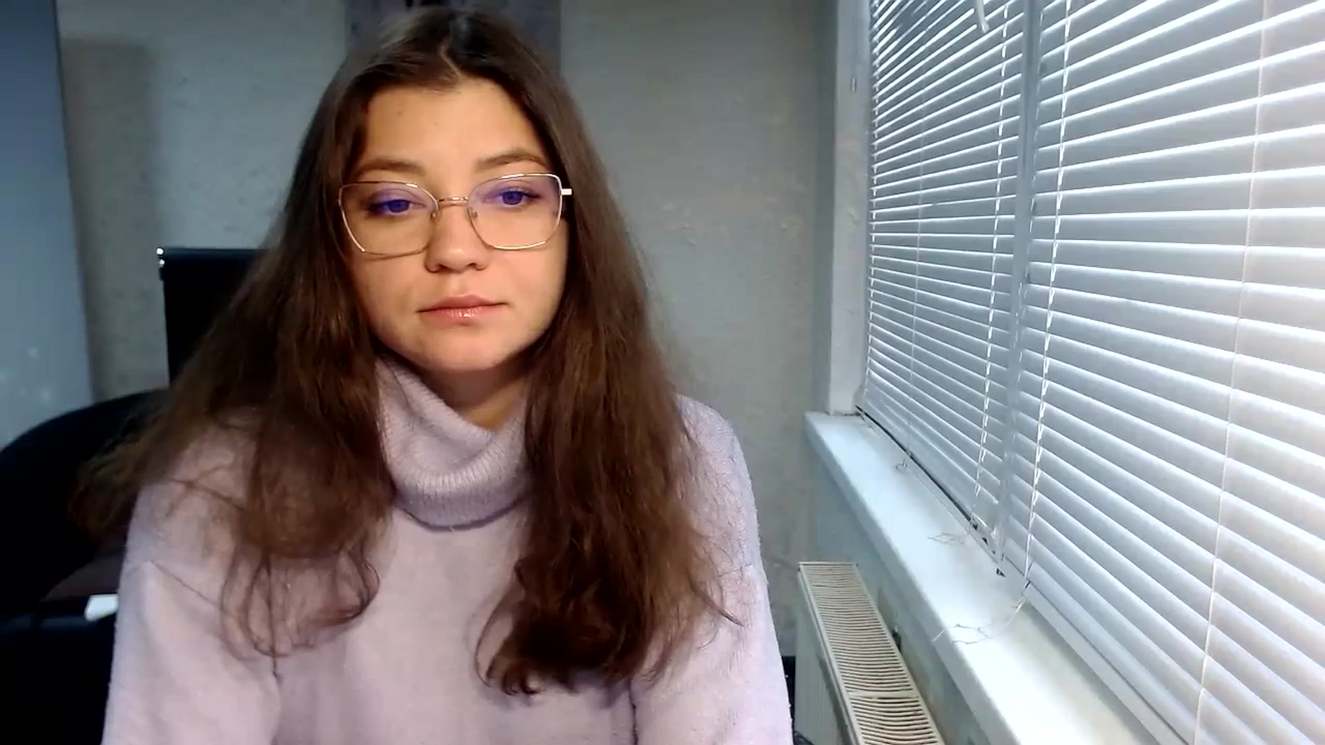 Gallery image thumbnail from SweetArinaA's myfreecams stream on, 12/13/2023, 11:25 image 12 of 20