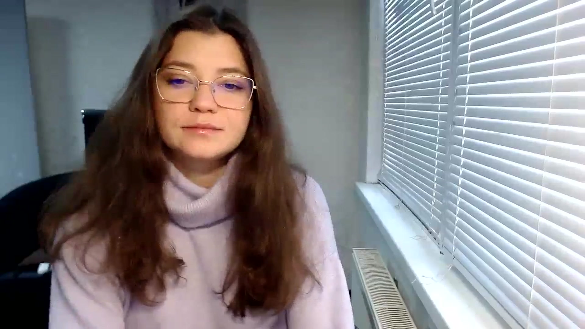 Gallery image thumbnail from SweetArinaA's myfreecams stream on, 12/13/2023, 11:25 image 11 of 20
