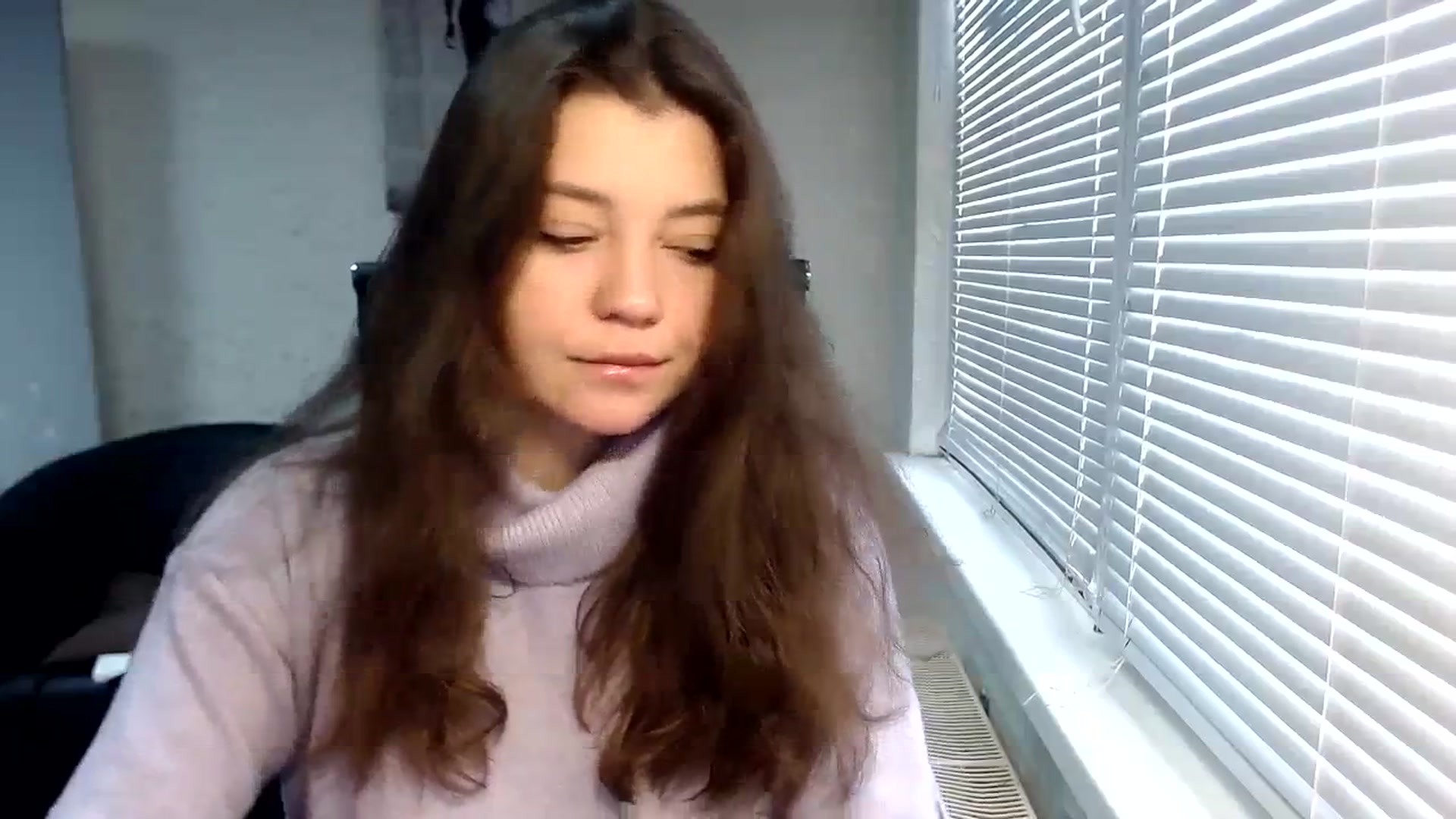 Gallery image thumbnail from SweetArinaA's myfreecams stream on, 12/13/2023, 11:25 image 7 of 20
