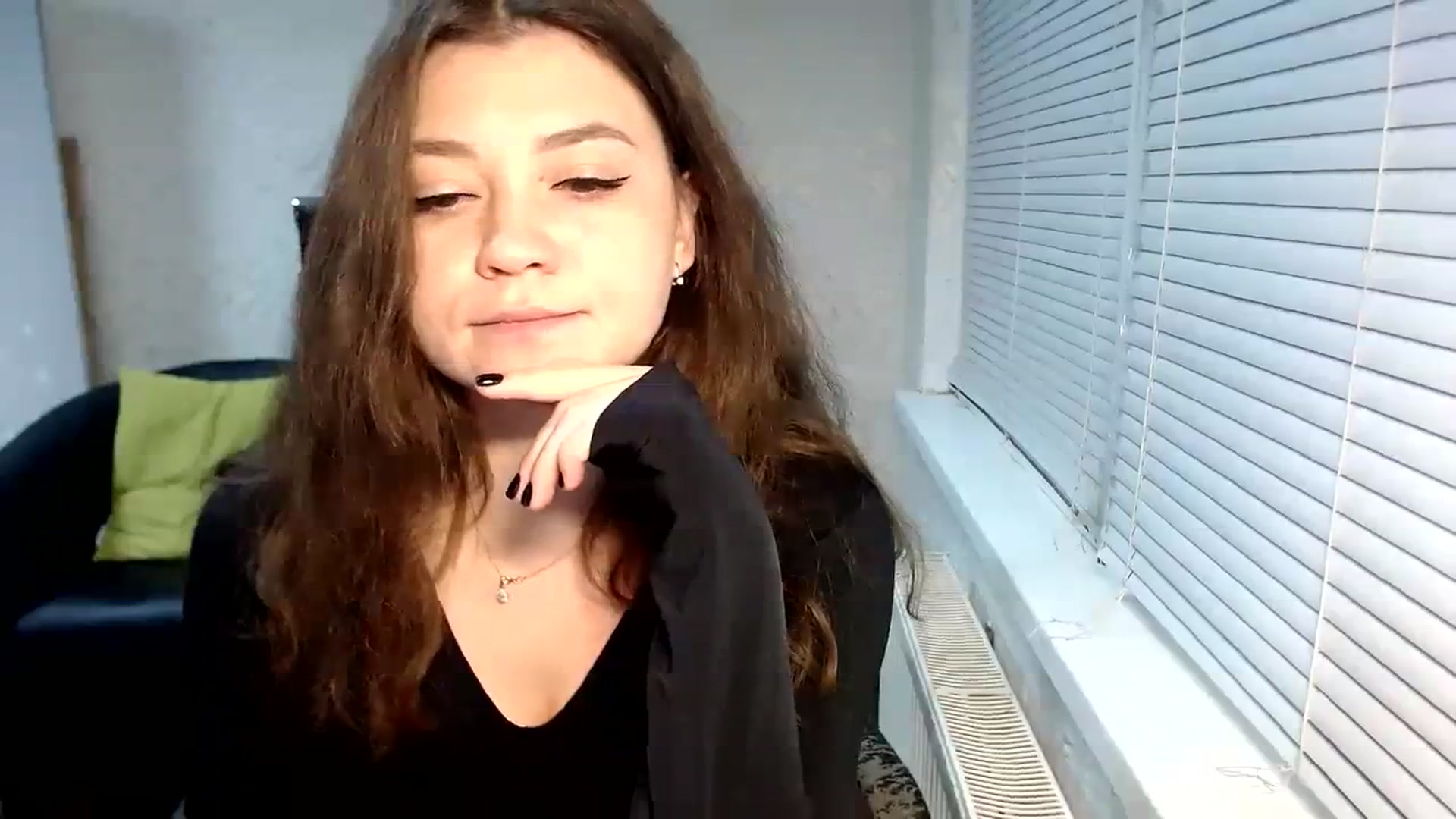 Gallery image thumbnail from SweetArinaA's myfreecams stream on, 12/17/2023, 14:02 image 17 of 20