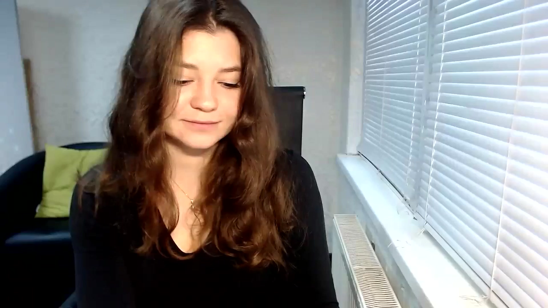 Gallery image thumbnail from SweetArinaA's myfreecams stream on, 12/17/2023, 14:02 image 2 of 20