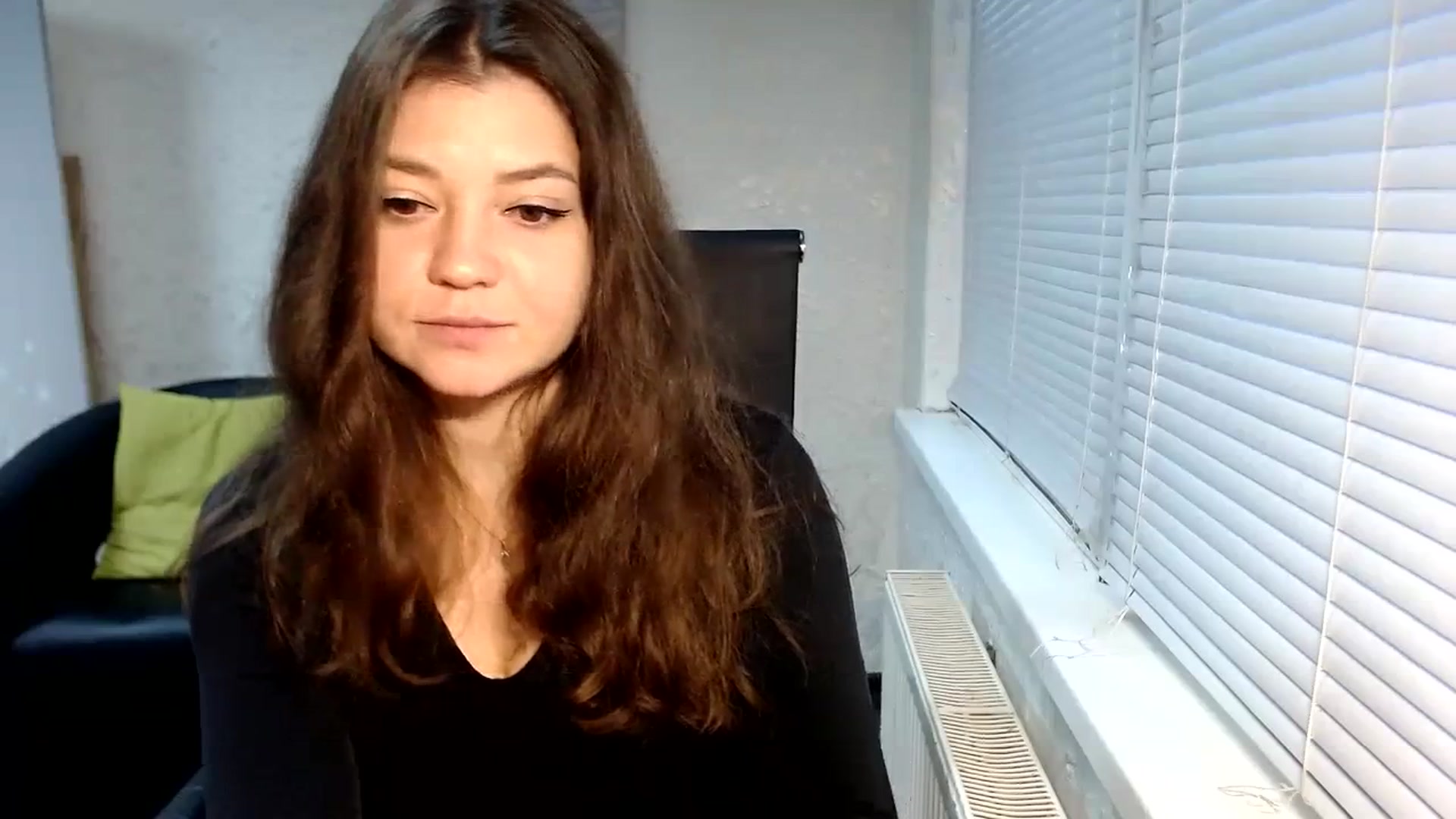 Gallery image thumbnail from SweetArinaA's myfreecams stream on, 12/17/2023, 14:02 image 9 of 20
