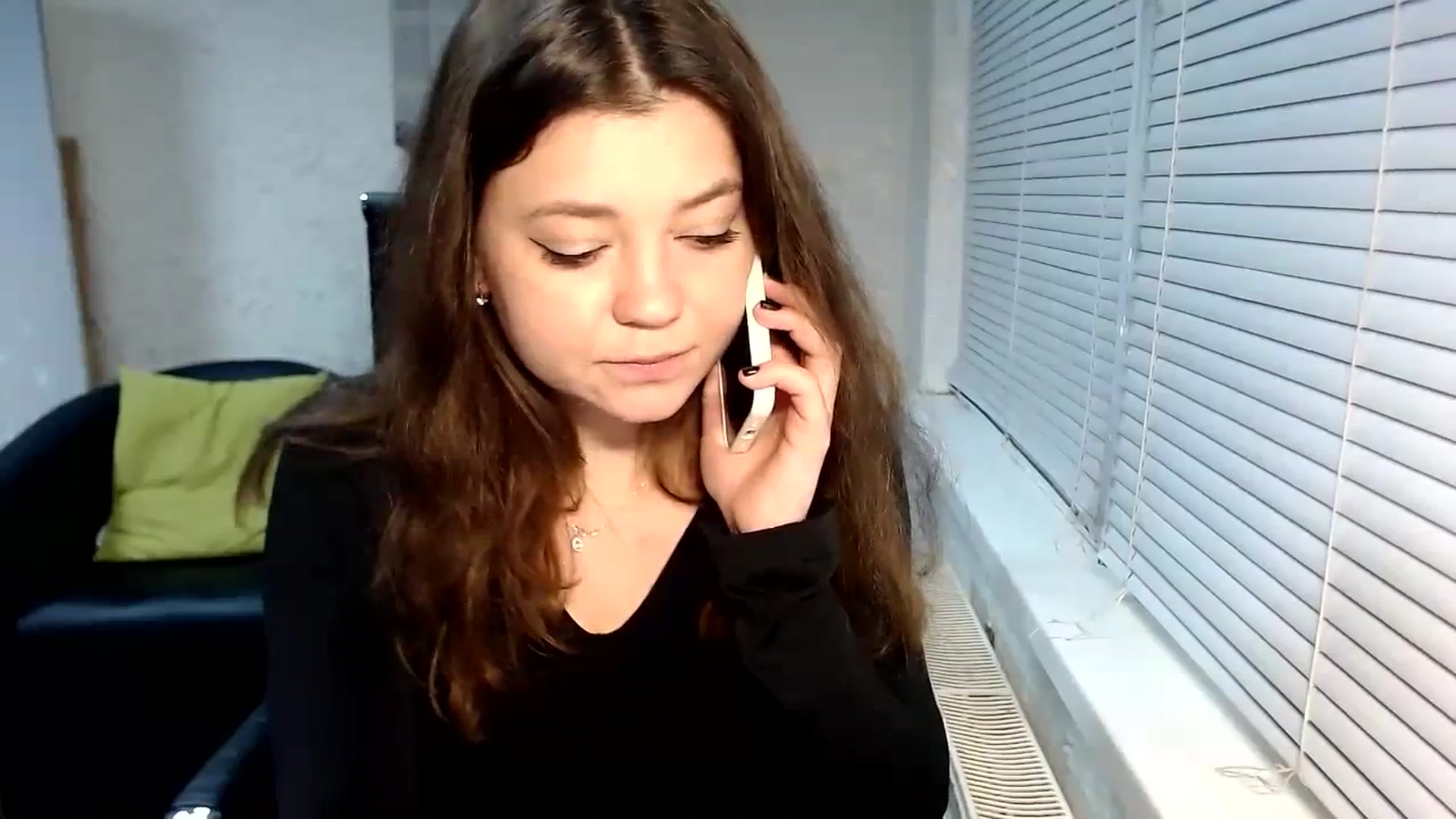 Gallery image thumbnail from SweetArinaA's myfreecams stream on, 12/17/2023, 14:02 image 19 of 20