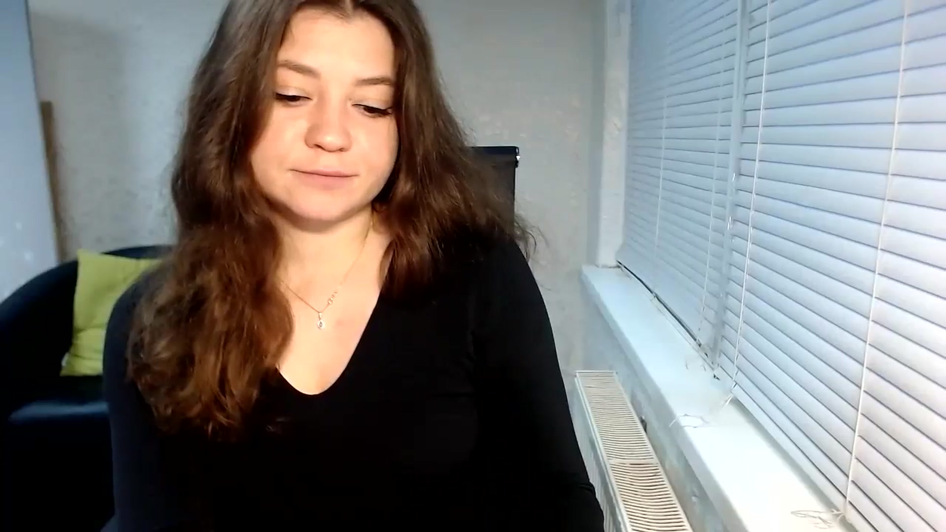 Gallery image thumbnail from SweetArinaA's myfreecams stream on, 12/17/2023, 14:02 image 12 of 20