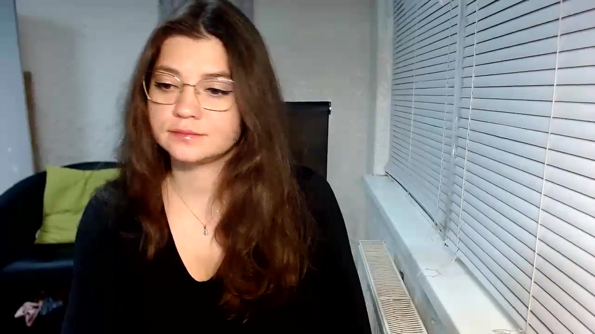 Gallery image thumbnail from SweetArinaA's myfreecams stream on, 12/17/2023, 15:54 image 19 of 20