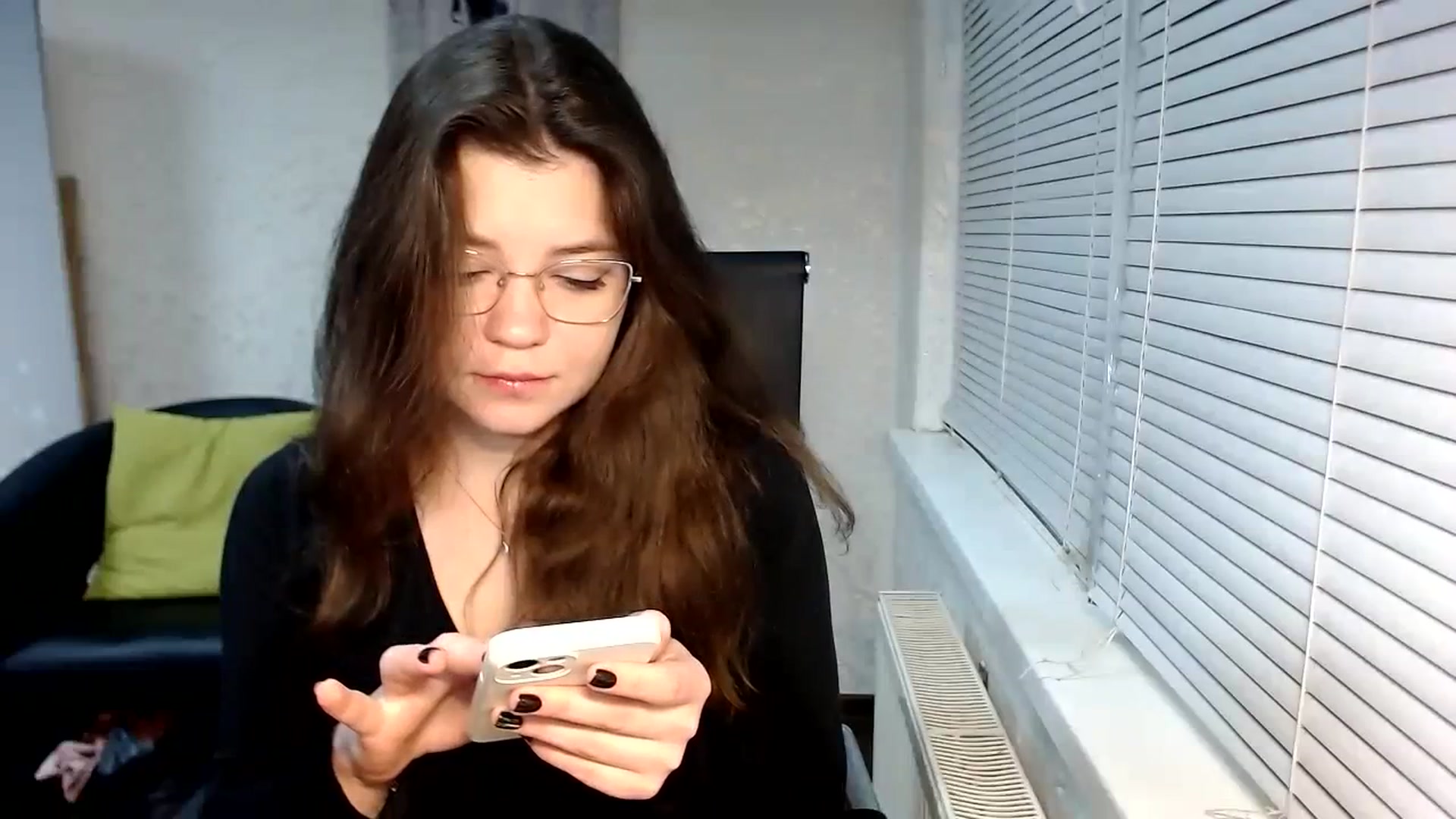Gallery image thumbnail from SweetArinaA's myfreecams stream on, 12/17/2023, 15:54 image 5 of 20