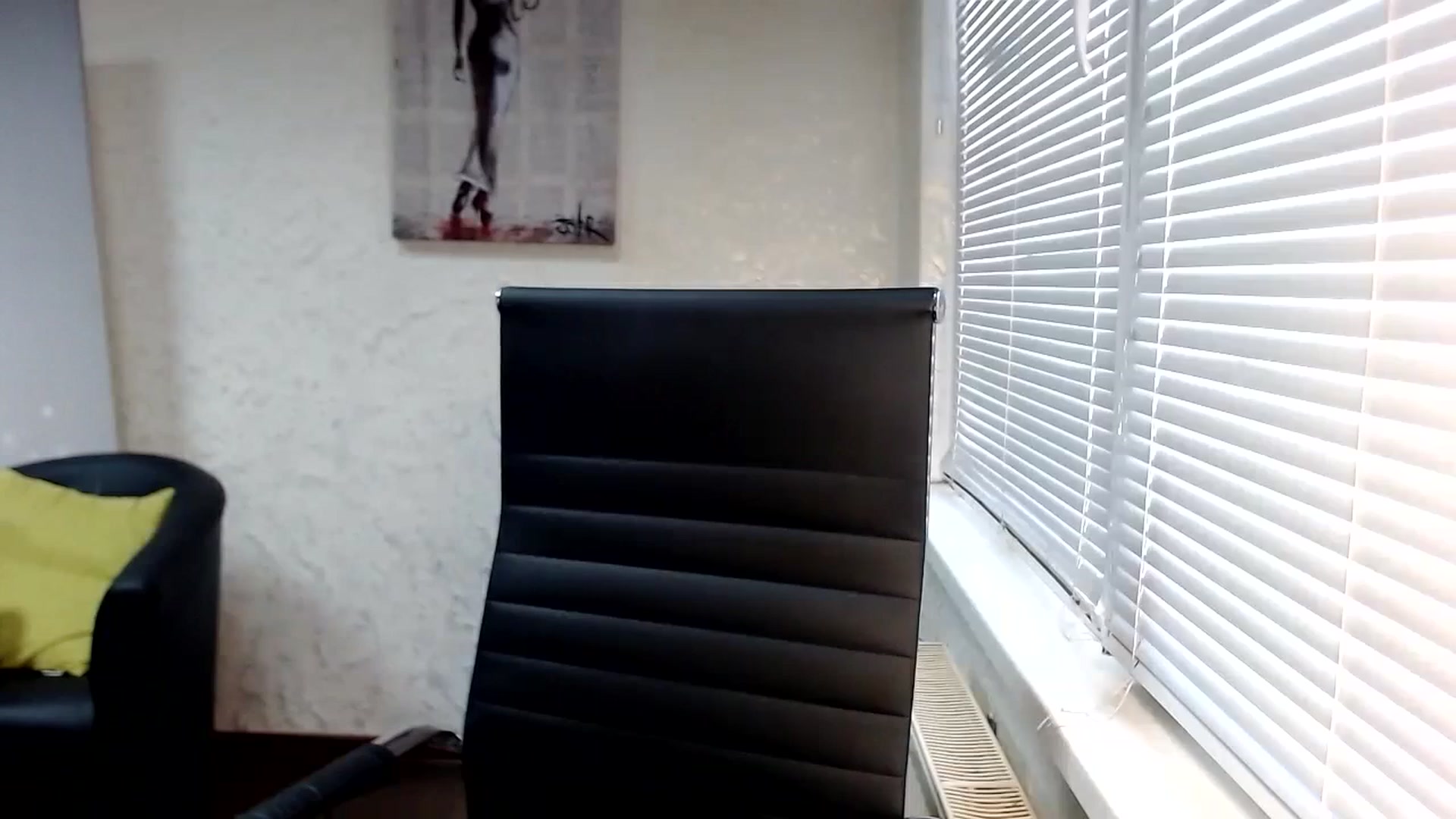 Gallery image thumbnail from SweetArinaA's myfreecams stream on, 12/24/2023, 13:05 image 6 of 20