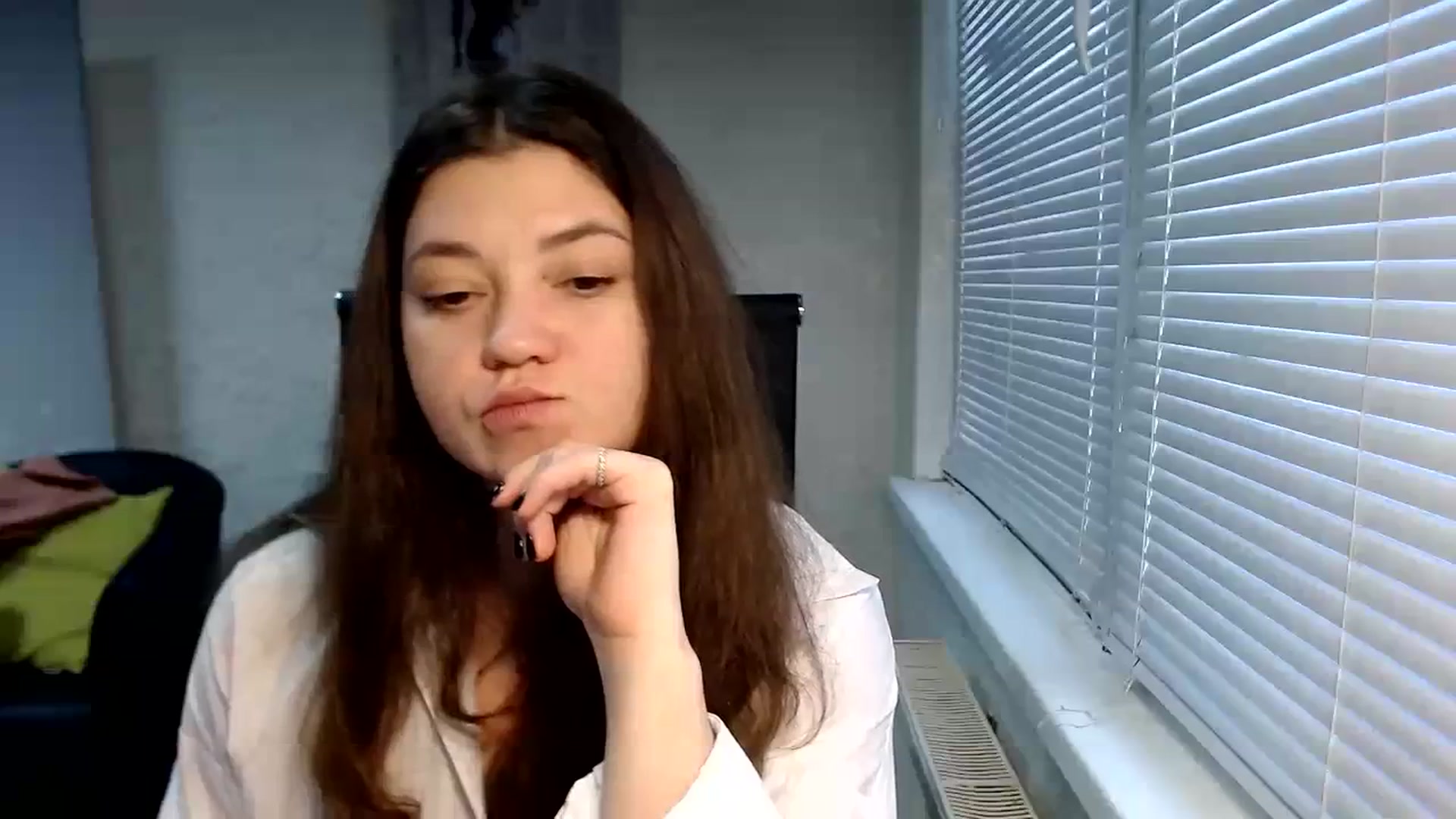 Gallery image thumbnail from SweetArinaA's myfreecams stream on, 12/24/2023, 13:05 image 14 of 20