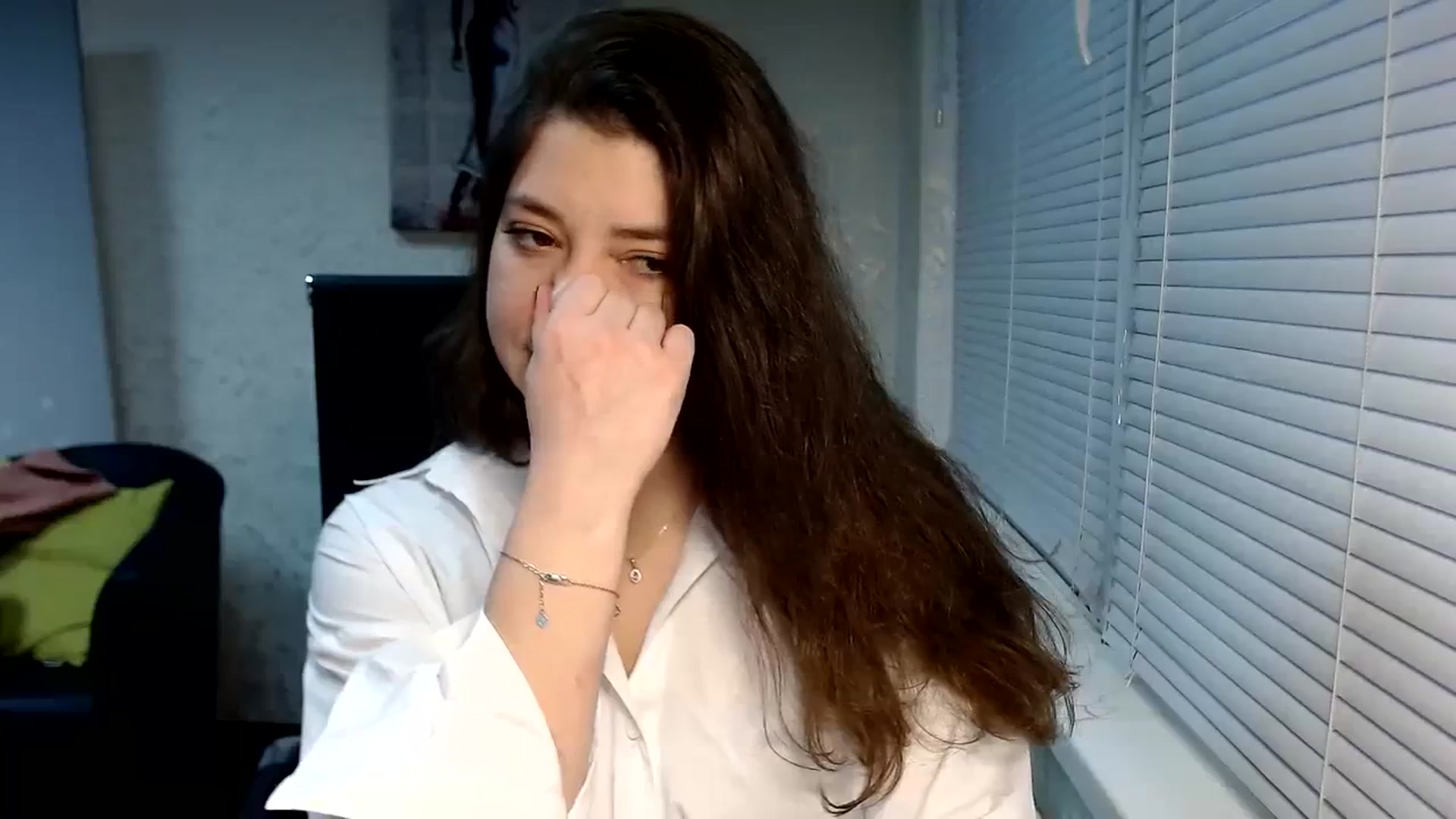Gallery image thumbnail from SweetArinaA's myfreecams stream on, 12/24/2023, 14:02 image 6 of 20