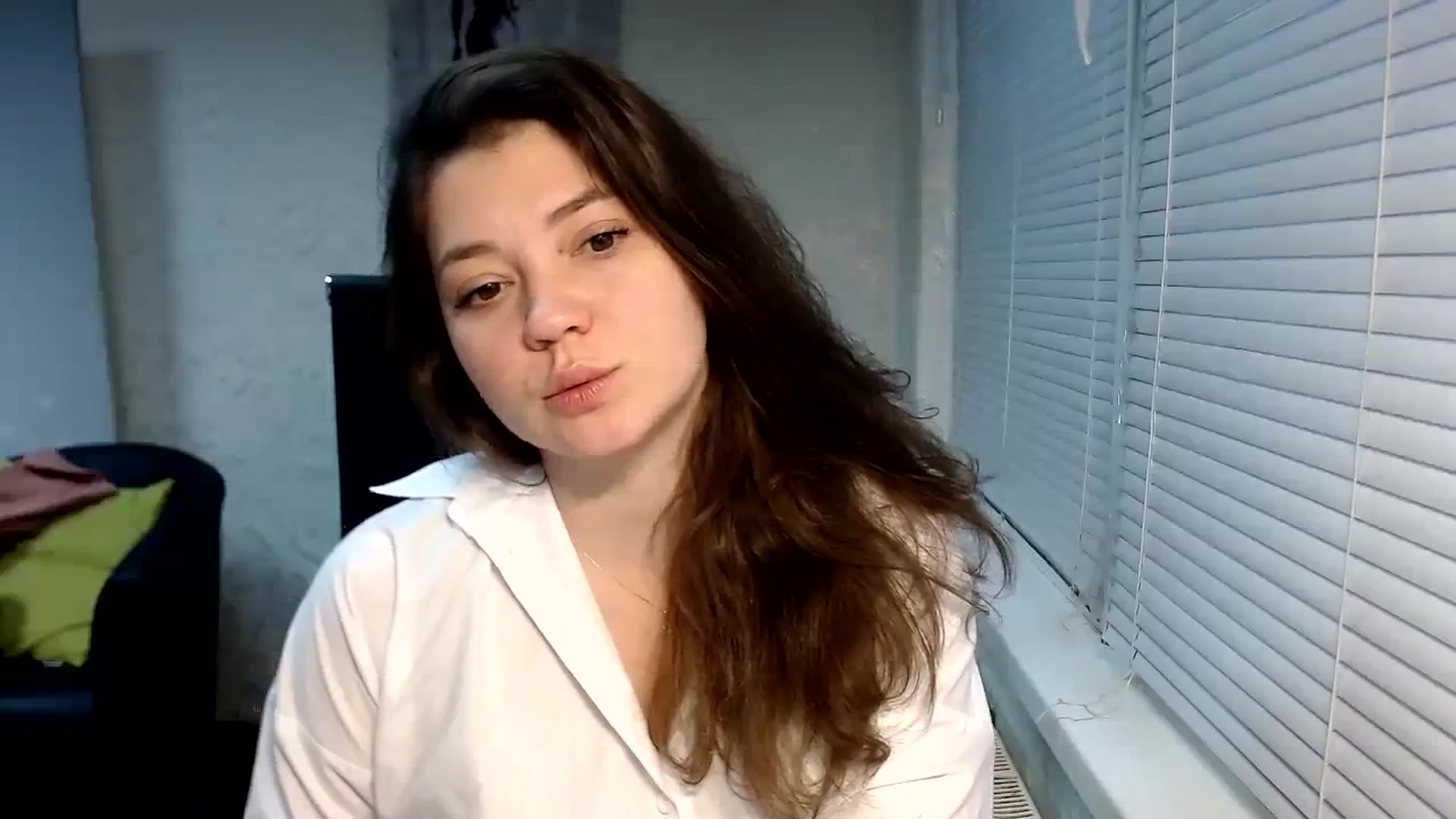 Gallery image thumbnail from SweetArinaA's myfreecams stream on, 12/24/2023, 14:02 image 4 of 20
