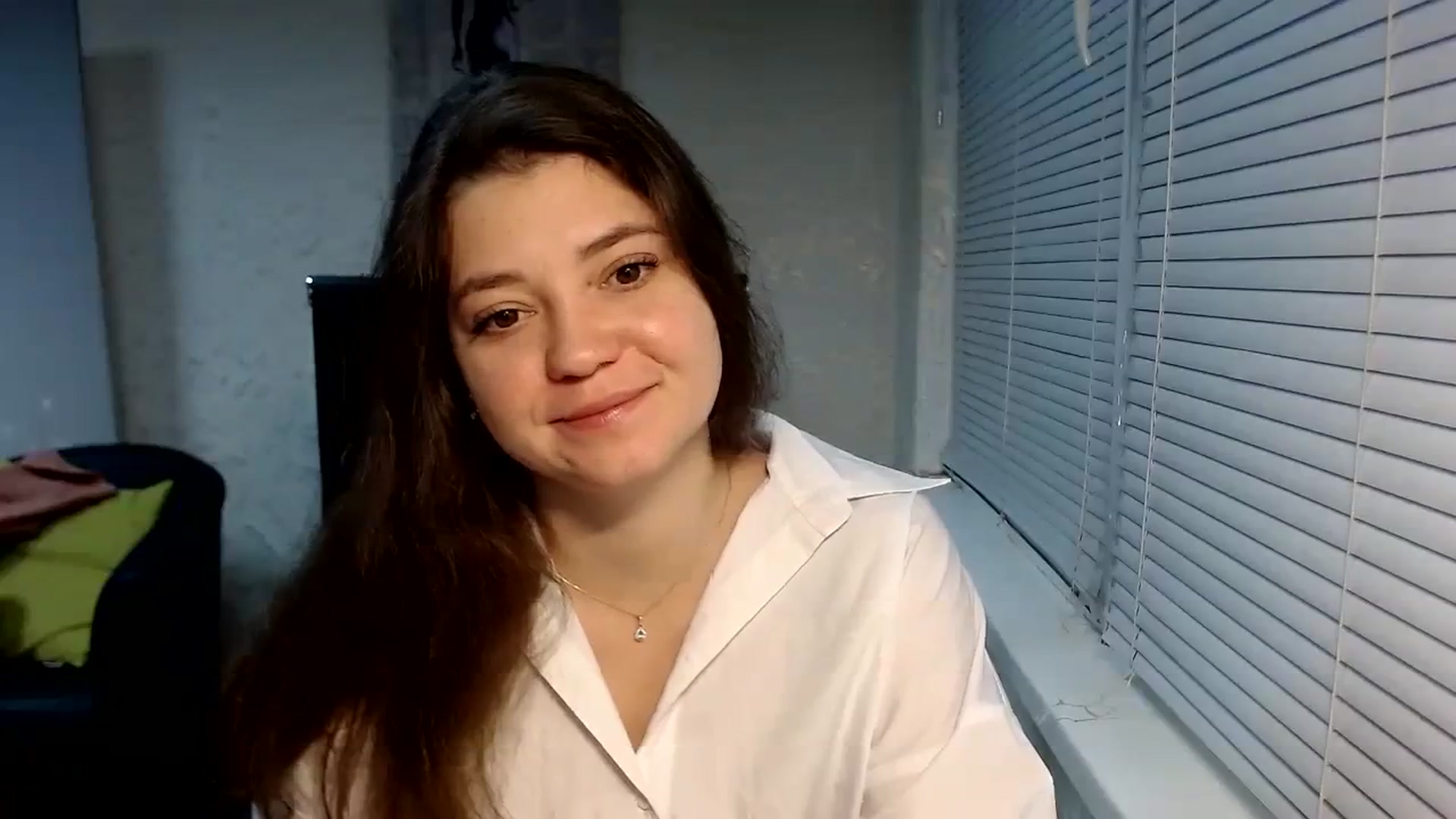 Gallery image thumbnail from SweetArinaA's myfreecams stream on, 12/24/2023, 14:02 image 17 of 20