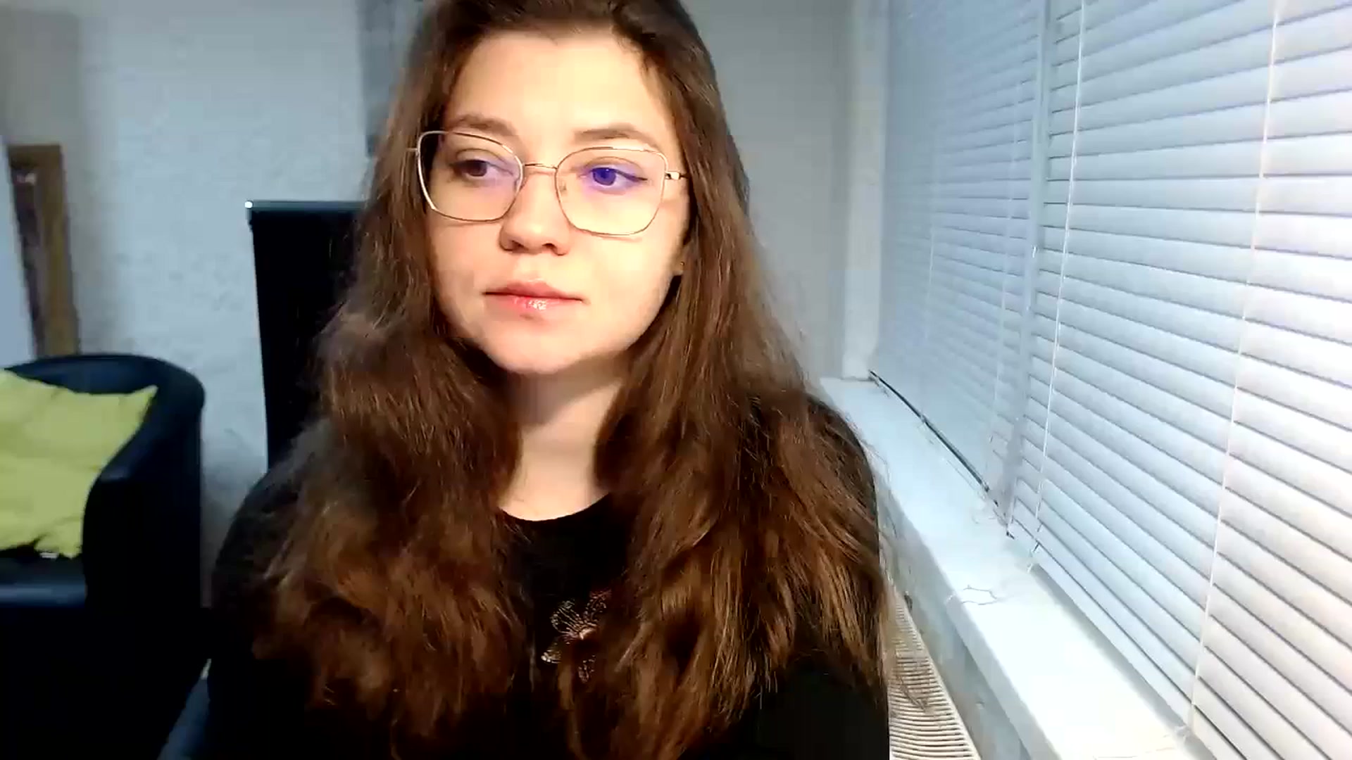 Gallery image thumbnail from SweetArinaA's myfreecams stream on, 12/29/2023, 14:24 image 3 of 20