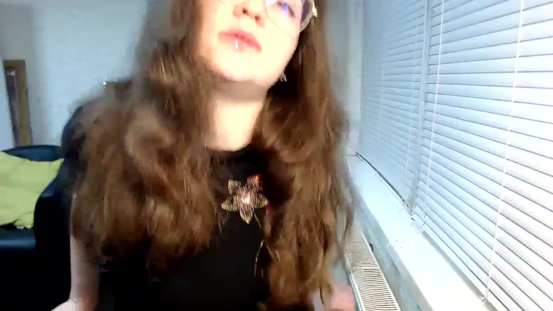 Gallery image thumbnail from SweetArinaA's myfreecams stream on, 12/29/2023, 14:24 image 6 of 20