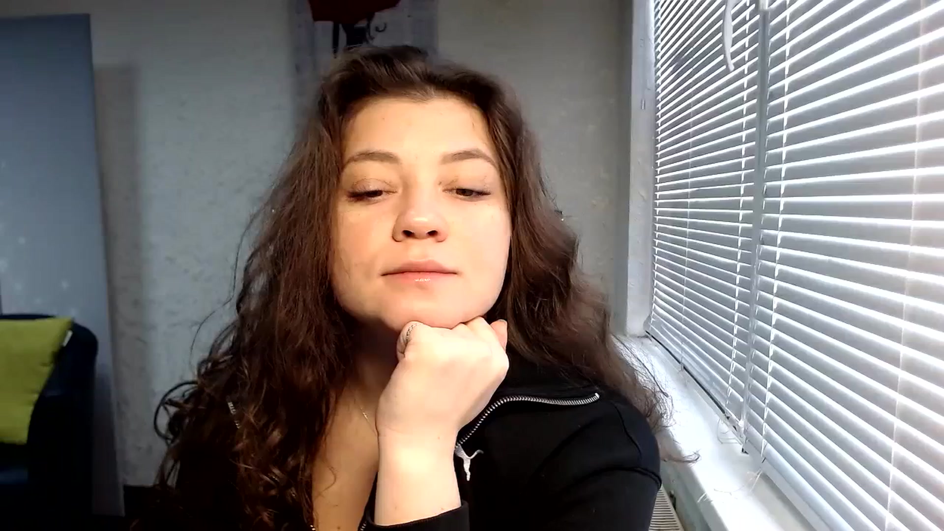 Gallery image thumbnail from SweetArinaA's myfreecams stream on, 01/24/2024, 09:49 image 13 of 20