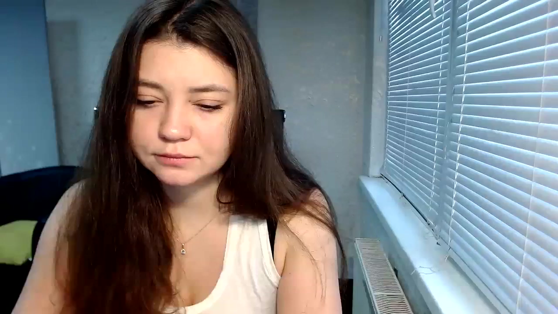 Gallery image thumbnail from SweetArinaA's myfreecams stream on, 01/25/2024, 13:21 image 5 of 20