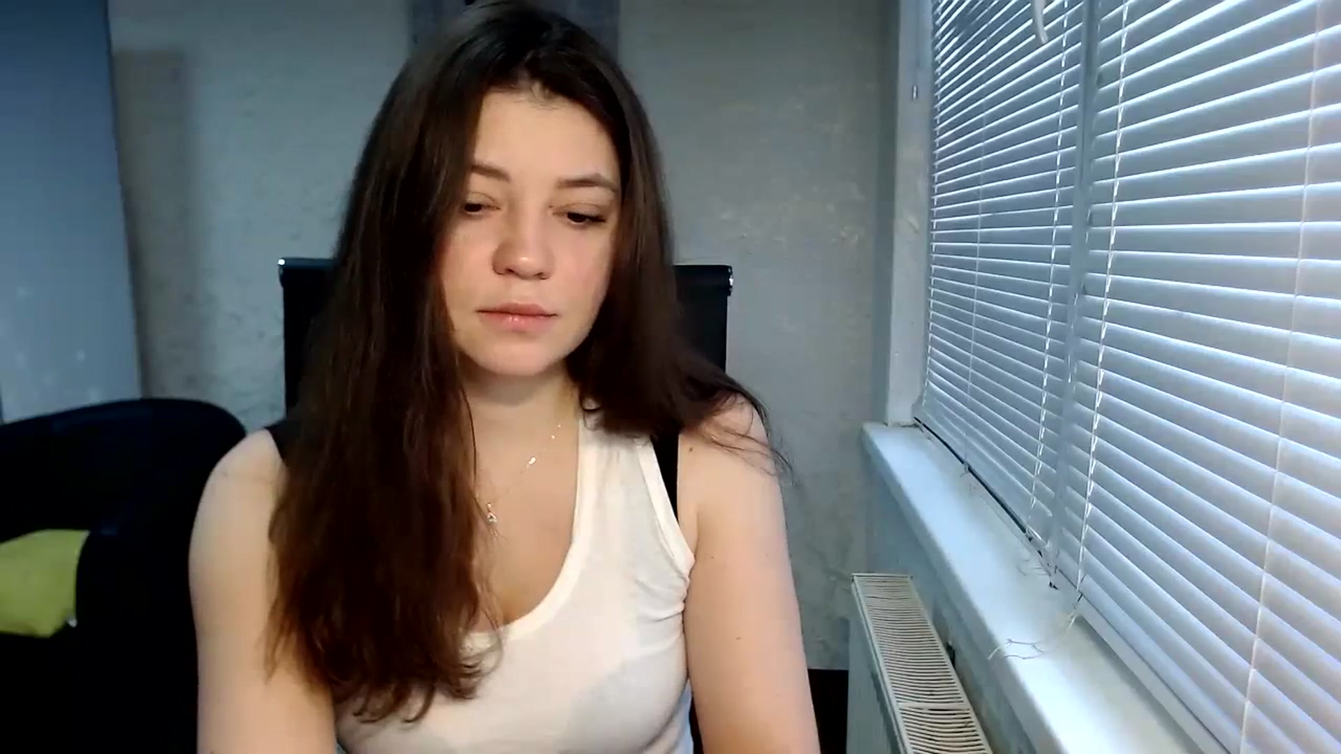 Gallery image thumbnail from SweetArinaA's myfreecams stream on, 01/25/2024, 13:21 image 3 of 20