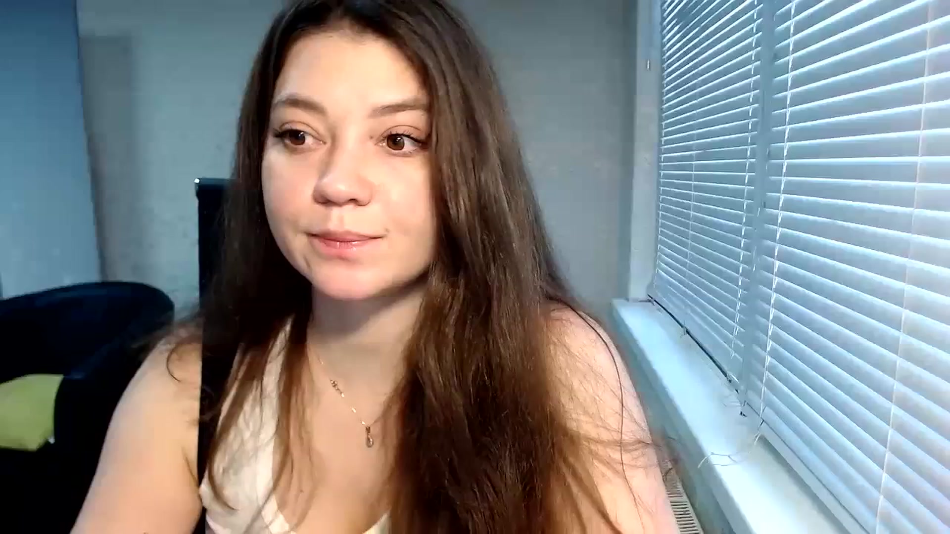 Gallery image thumbnail from SweetArinaA's myfreecams stream on, 01/25/2024, 13:21 image 15 of 20