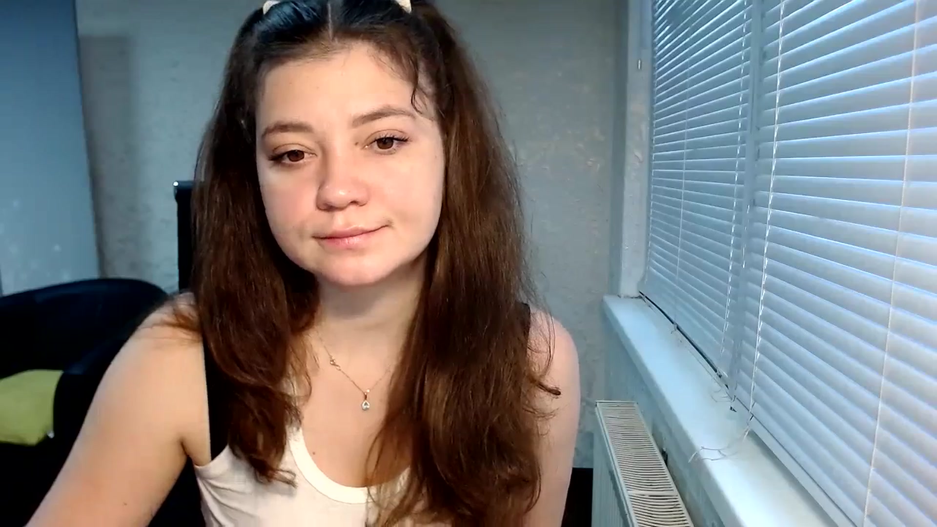 Gallery image thumbnail from SweetArinaA's myfreecams stream on, 01/25/2024, 13:41 image 2 of 20