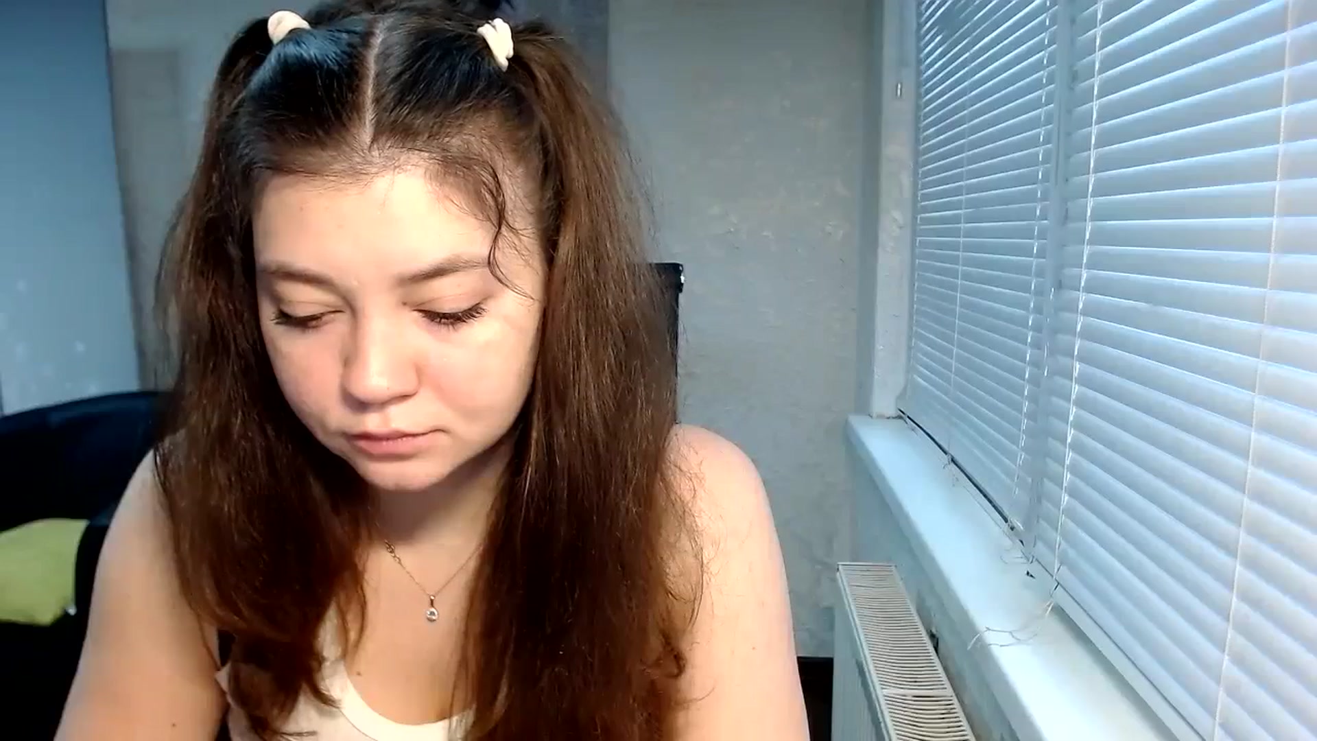 Gallery image thumbnail from SweetArinaA's myfreecams stream on, 01/25/2024, 13:41 image 15 of 20