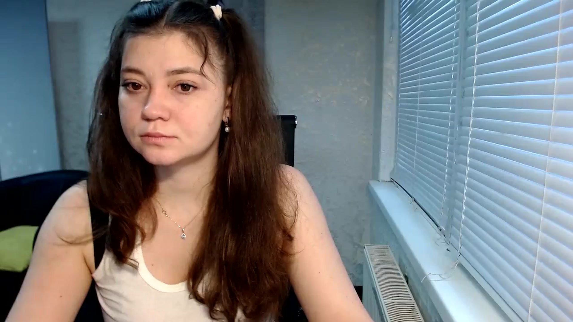 Gallery image thumbnail from SweetArinaA's myfreecams stream on, 01/25/2024, 13:41 image 13 of 20
