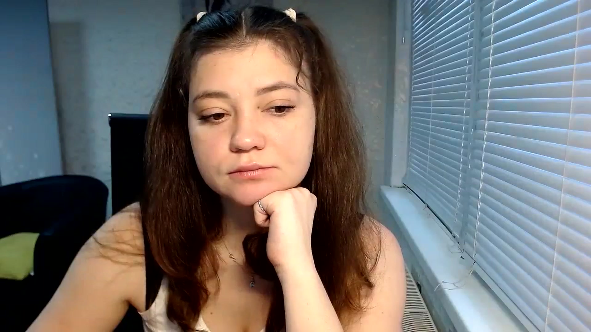 Gallery image thumbnail from SweetArinaA's myfreecams stream on, 01/25/2024, 13:41 image 9 of 20