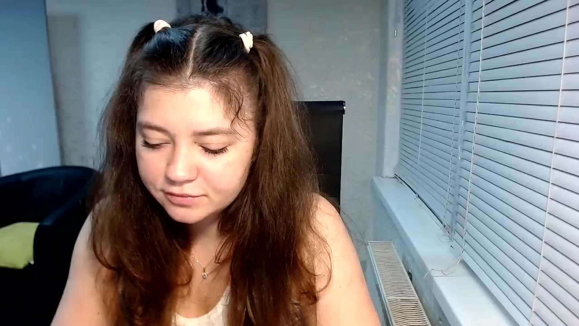 Gallery image thumbnail from SweetArinaA's myfreecams stream on, 01/25/2024, 15:08 image 13 of 20
