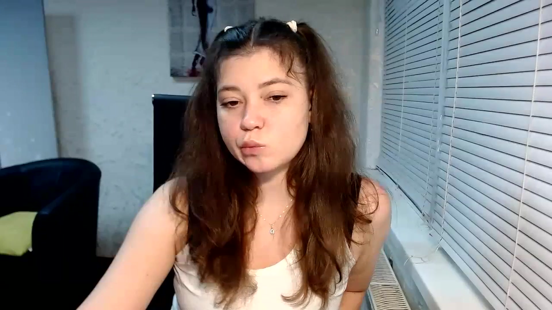 Gallery image thumbnail from SweetArinaA's myfreecams stream on, 01/25/2024, 15:08 image 3 of 20