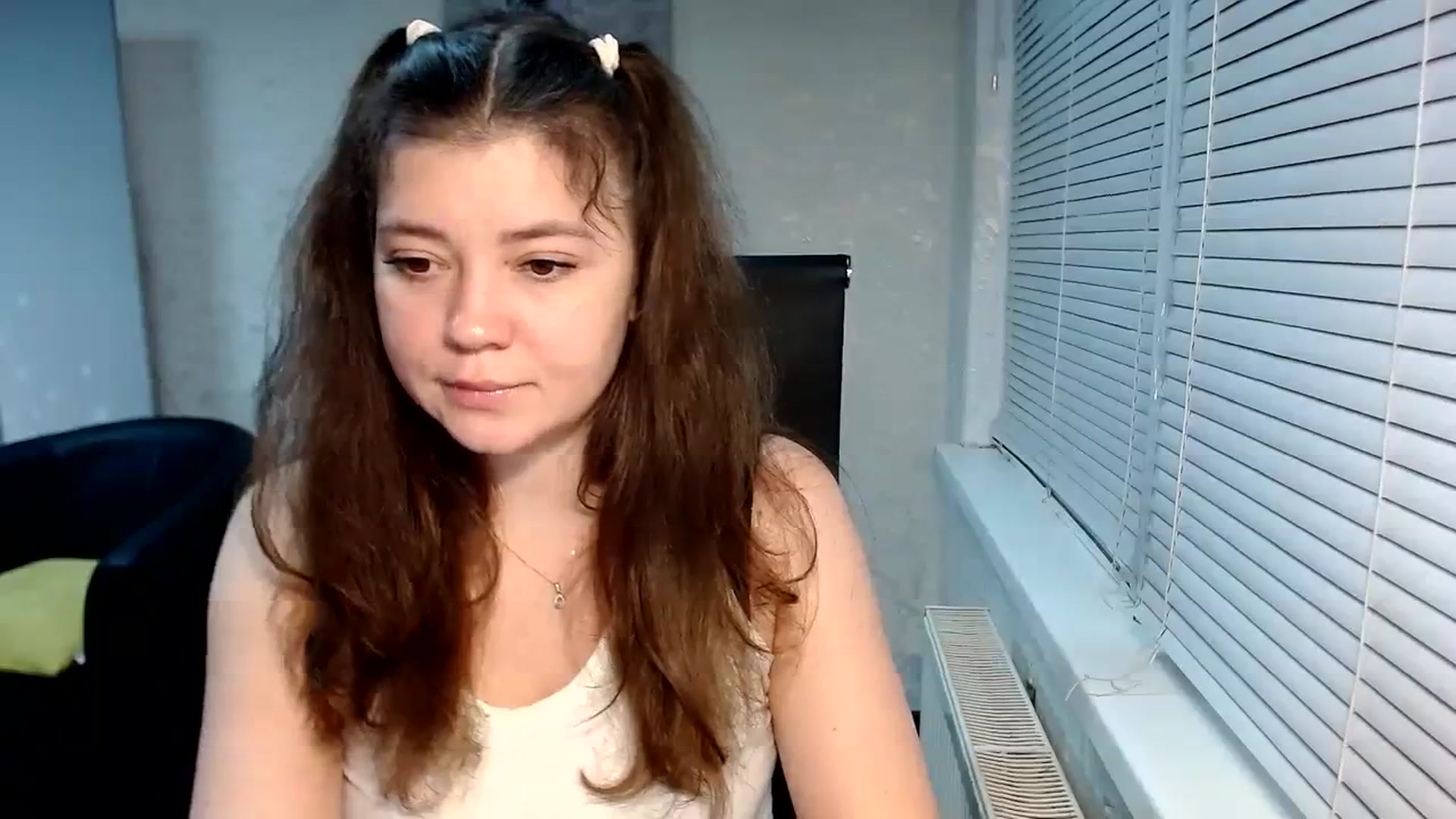 Gallery image thumbnail from SweetArinaA's myfreecams stream on, 01/25/2024, 15:08 image 2 of 20