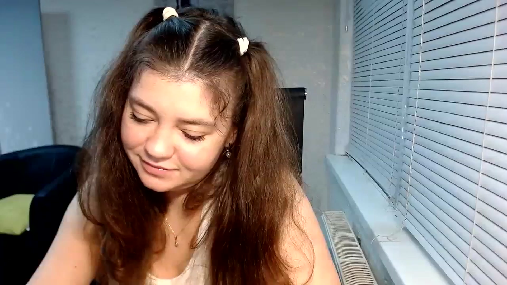 Gallery image thumbnail from SweetArinaA's myfreecams stream on, 01/25/2024, 15:08 image 17 of 20