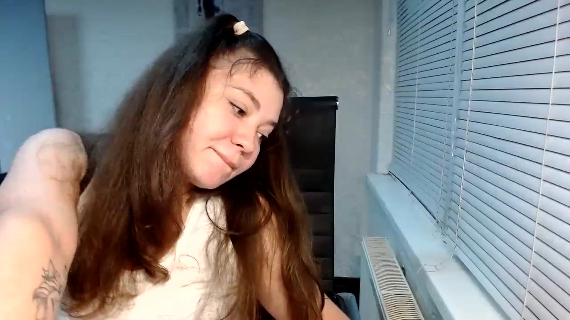 Gallery image thumbnail from SweetArinaA's myfreecams stream on, 01/25/2024, 15:08 image 15 of 20