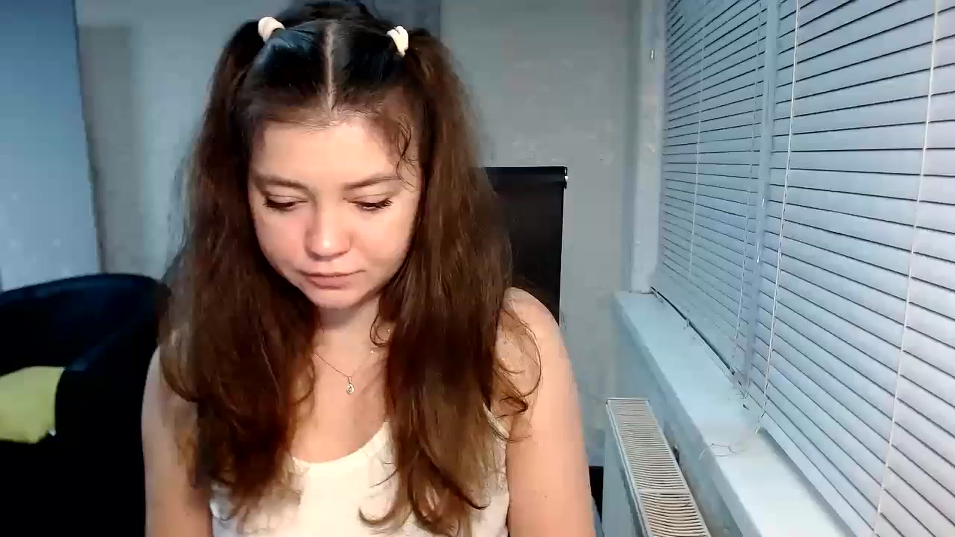 Gallery image thumbnail from SweetArinaA's myfreecams stream on, 01/25/2024, 15:08 image 5 of 20
