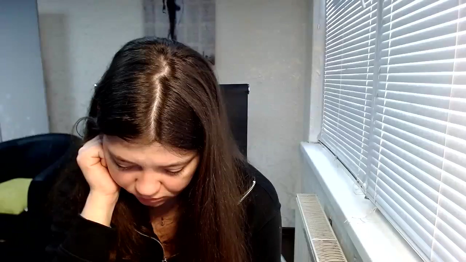 Gallery image thumbnail from SweetArinaA's myfreecams stream on, 01/26/2024, 09:58 image 15 of 20