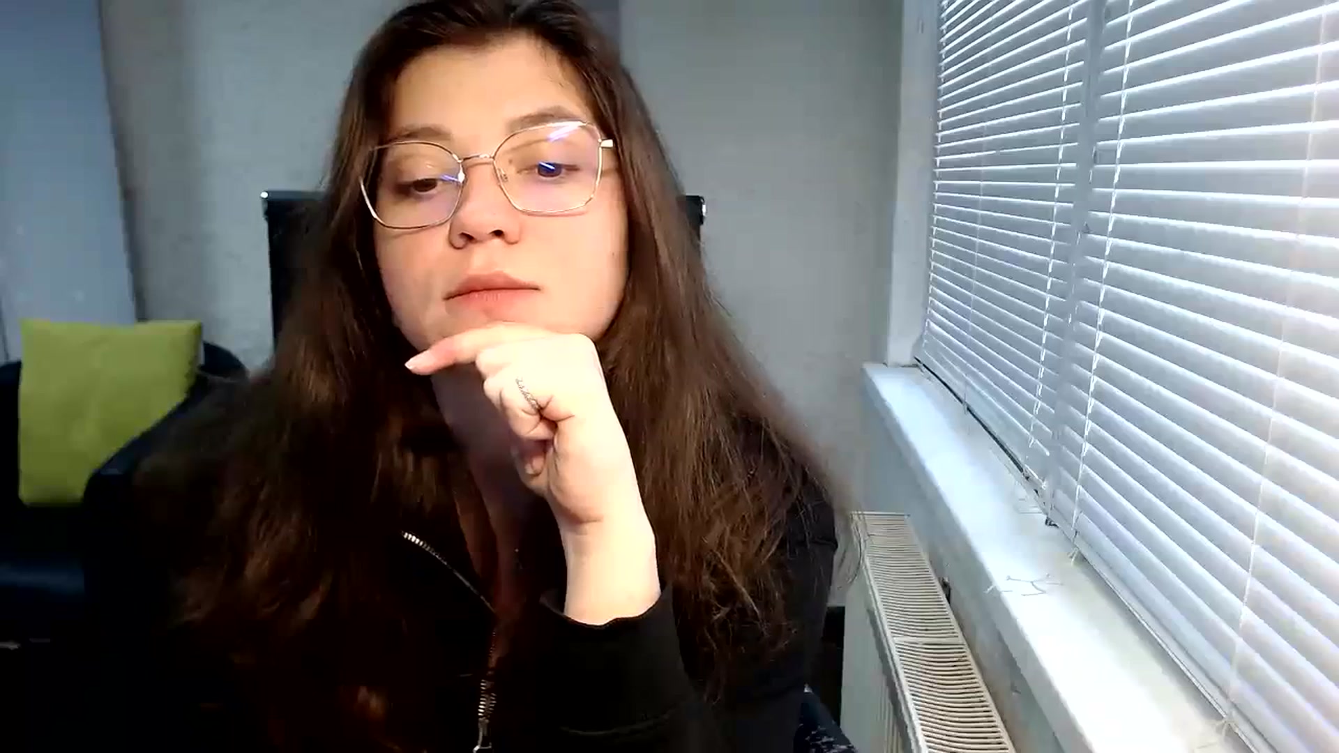 Gallery image thumbnail from SweetArinaA's myfreecams stream on, 01/26/2024, 13:54 image 3 of 20