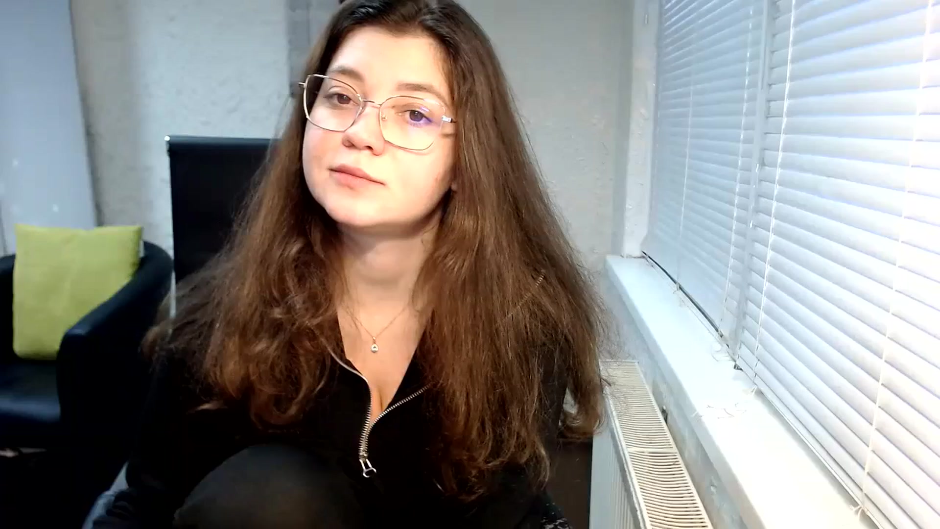Gallery image thumbnail from SweetArinaA's myfreecams stream on, 01/26/2024, 13:54 image 18 of 20