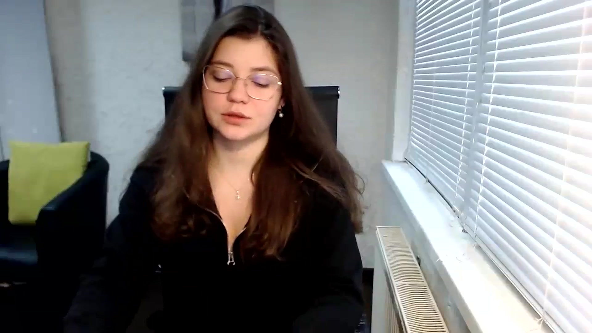 Gallery image thumbnail from SweetArinaA's myfreecams stream on, 01/26/2024, 13:54 image 7 of 20