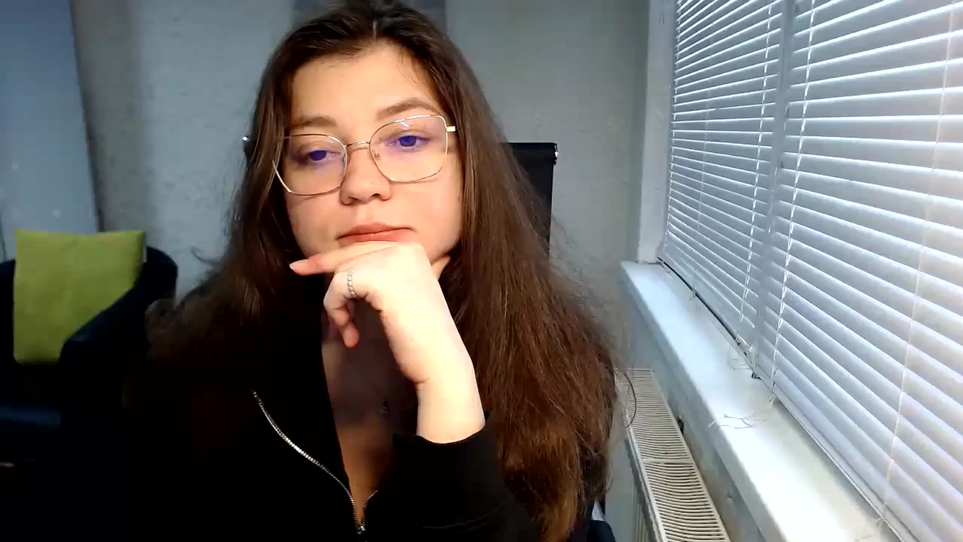 Gallery image thumbnail from SweetArinaA's myfreecams stream on, 01/26/2024, 13:54 image 4 of 20