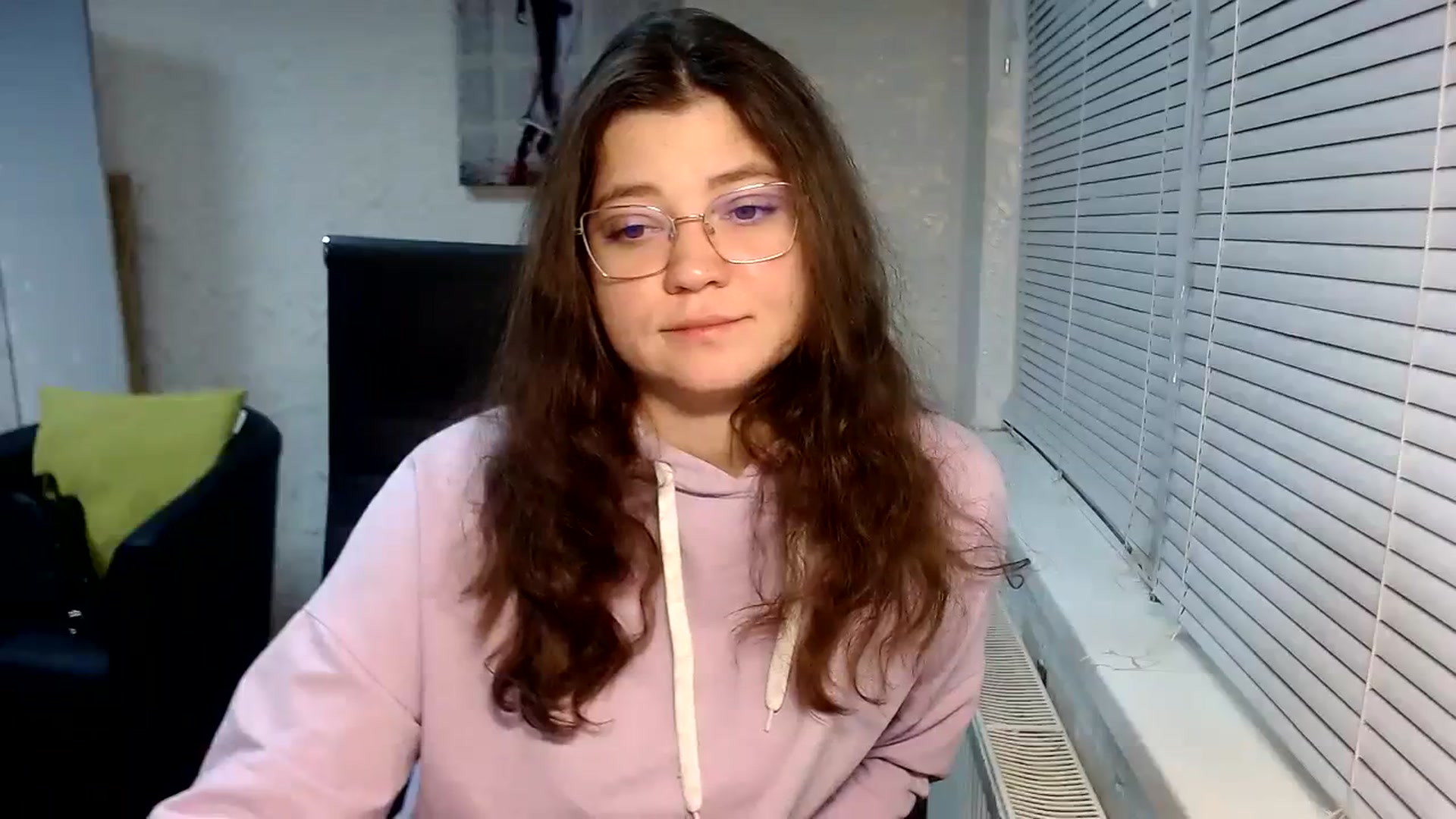 Gallery image thumbnail from SweetArinaA's myfreecams stream on, 01/31/2024, 15:35 image 13 of 20