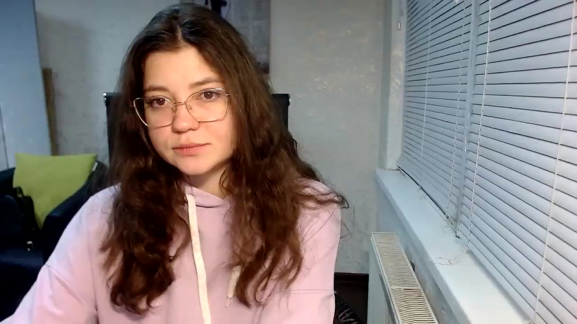 Gallery image thumbnail from SweetArinaA's myfreecams stream on, 01/31/2024, 15:35 image 11 of 20