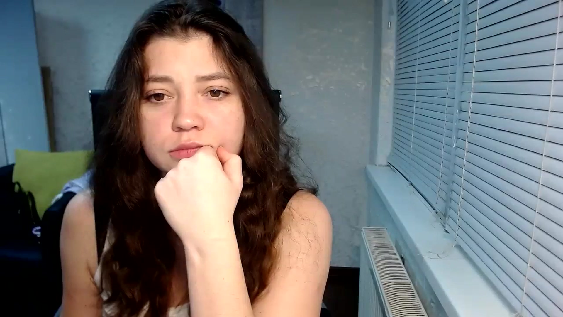Gallery image thumbnail from SweetArinaA's myfreecams stream on, 01/31/2024, 16:07 image 6 of 20
