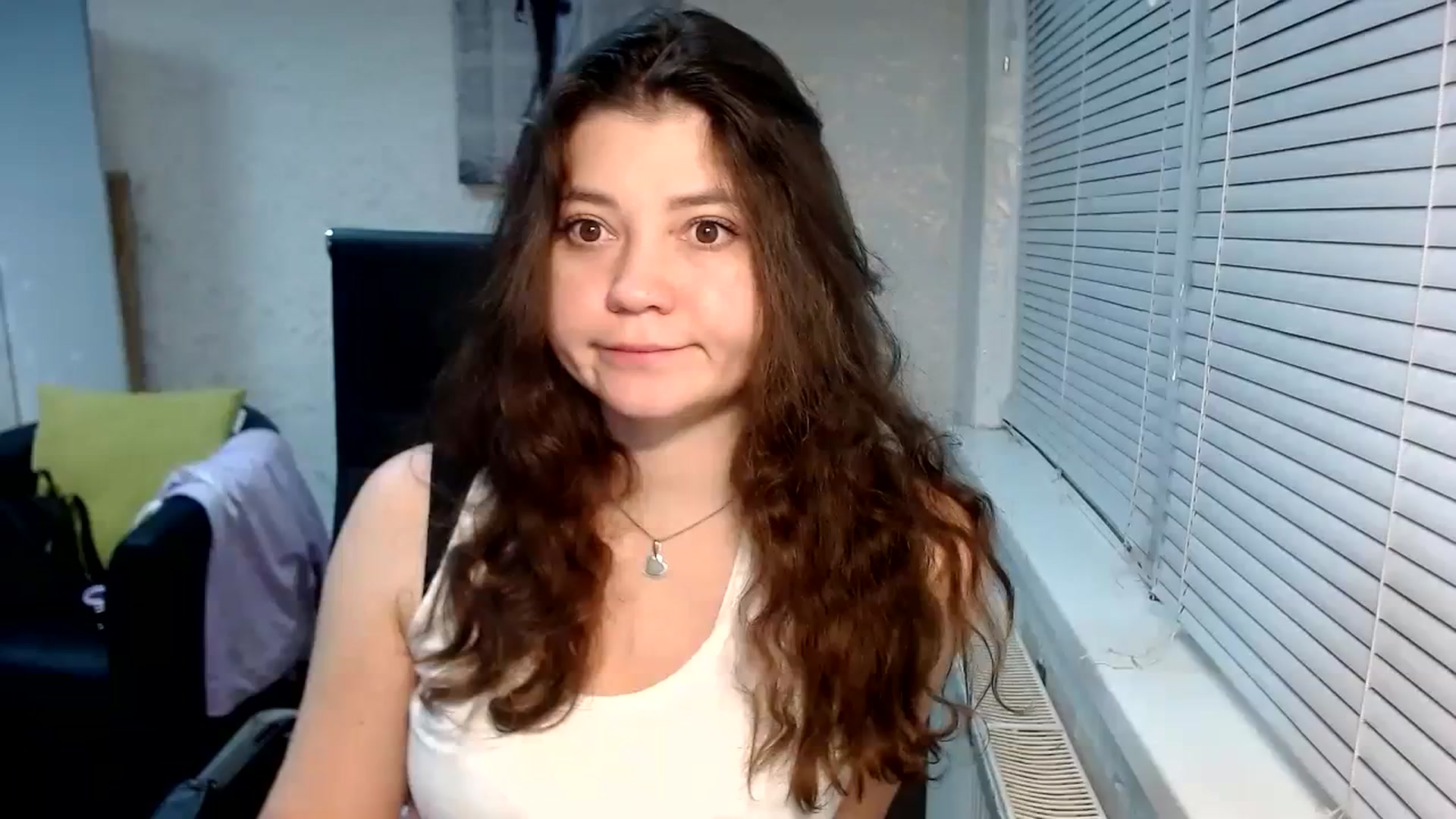 Gallery image thumbnail from SweetArinaA's myfreecams stream on, 01/31/2024, 16:07 image 7 of 20