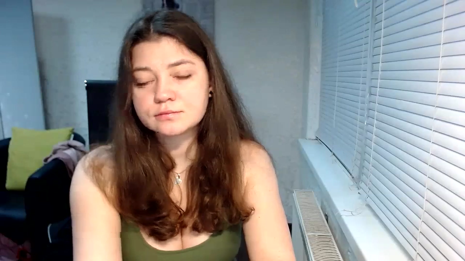 Gallery image thumbnail from SweetArinaA's myfreecams stream on, 02/10/2024, 14:52 image 9 of 20