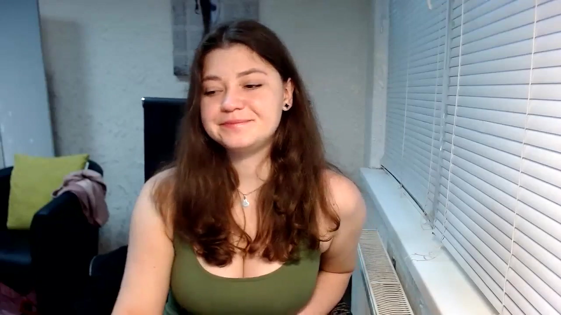 Gallery image thumbnail from SweetArinaA's myfreecams stream on, 02/10/2024, 14:52 image 7 of 20