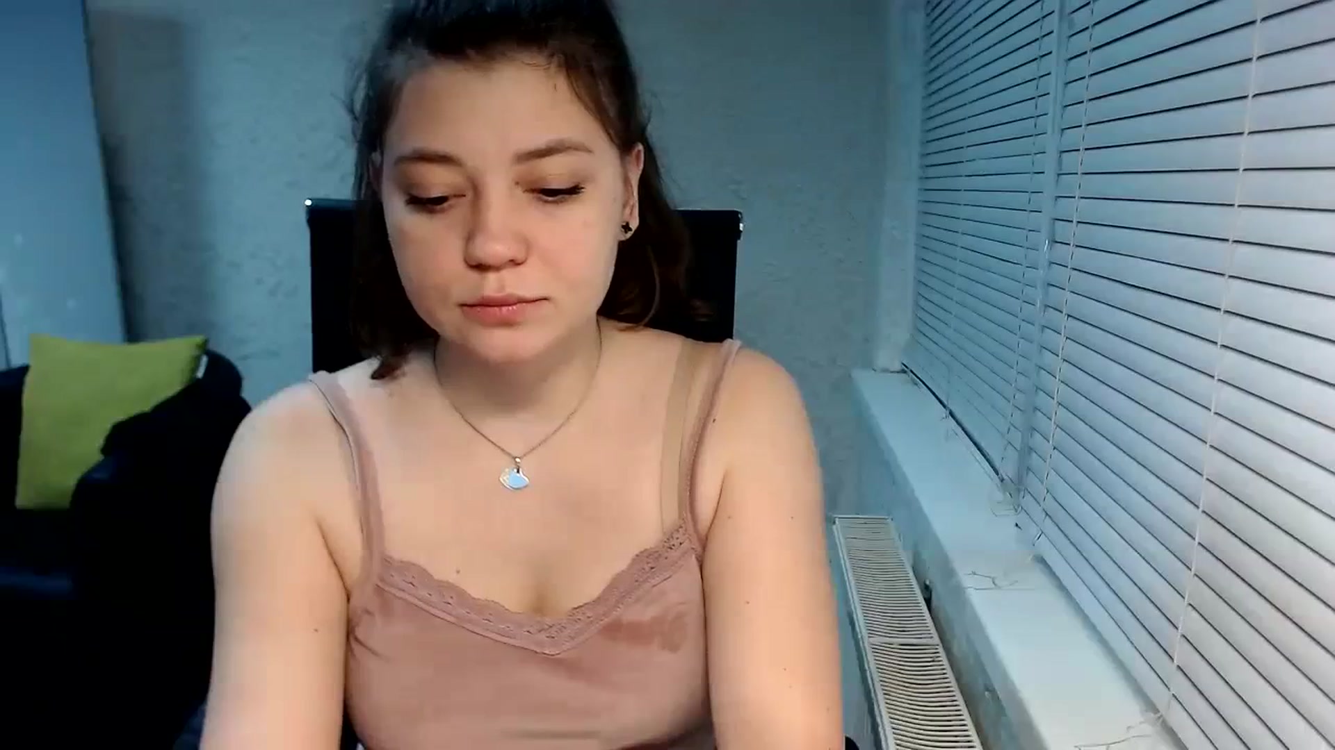 Gallery image thumbnail from SweetArinaA's myfreecams stream on, 02/10/2024, 19:18 image 9 of 20