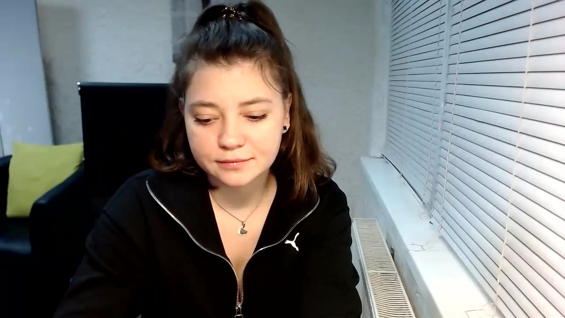 Gallery image thumbnail from SweetArinaA's myfreecams stream on, 02/10/2024, 19:18 image 2 of 20