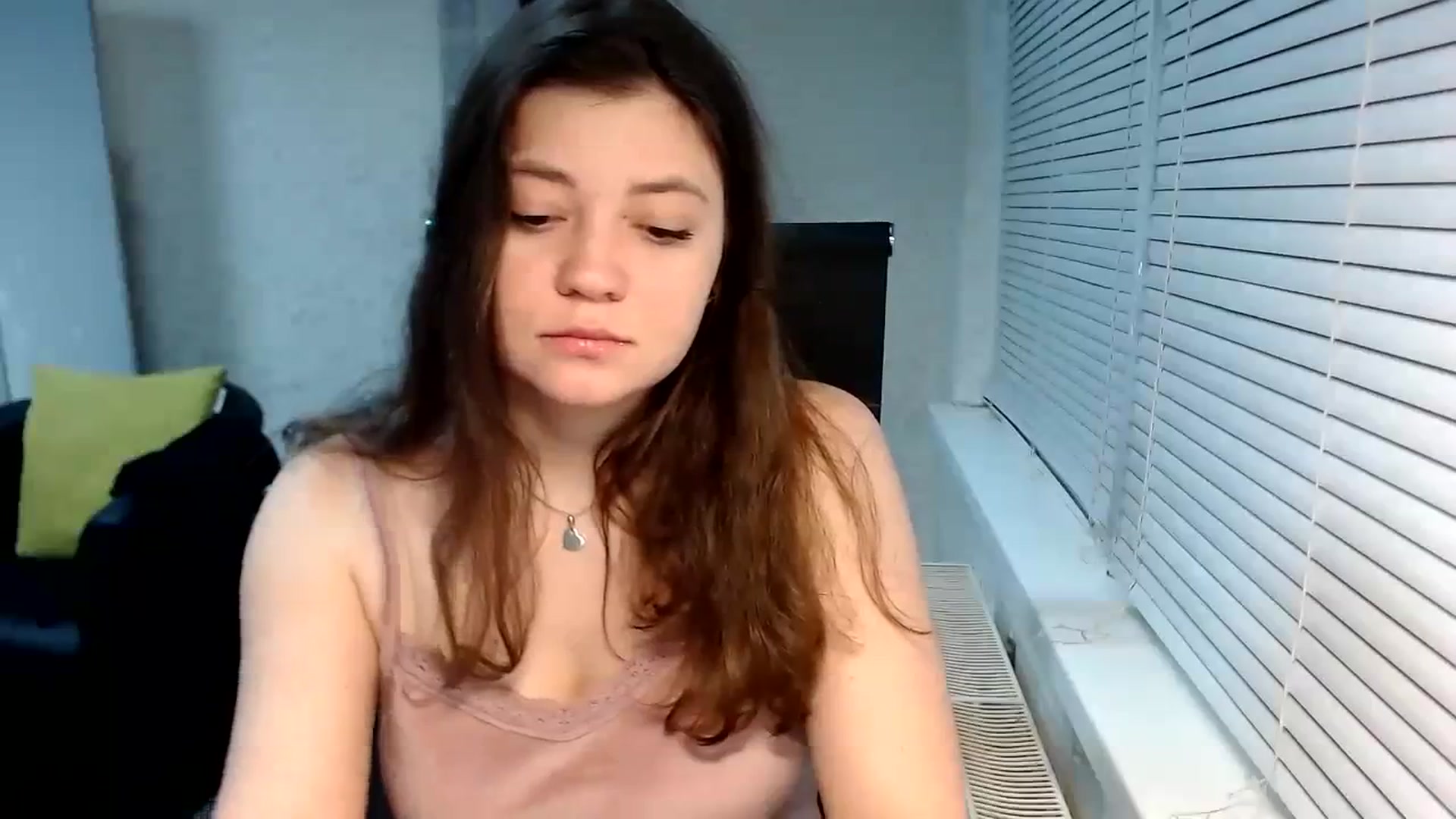 Gallery image thumbnail from SweetArinaA's myfreecams stream on, 02/10/2024, 19:18 image 17 of 20