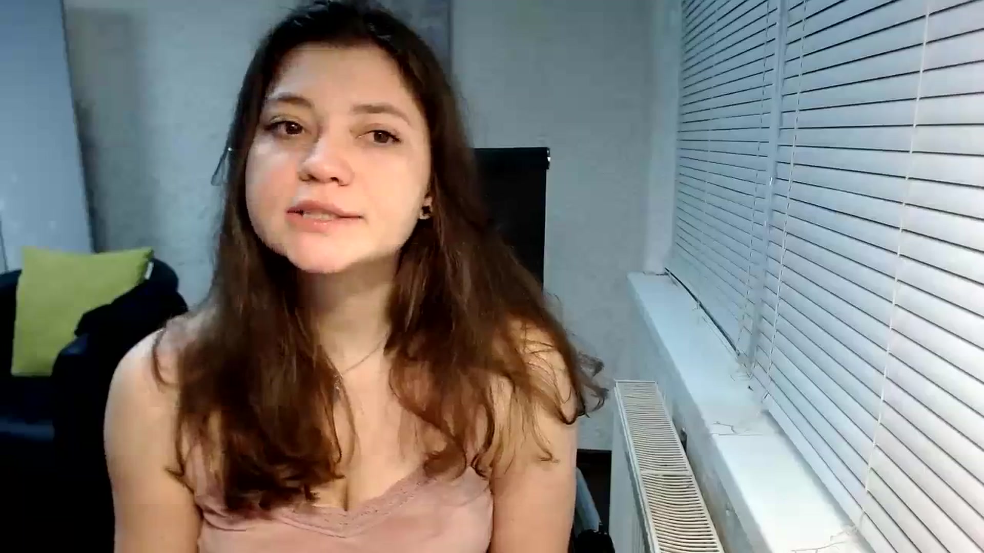 Gallery image thumbnail from SweetArinaA's myfreecams stream on, 02/10/2024, 19:18 image 14 of 20
