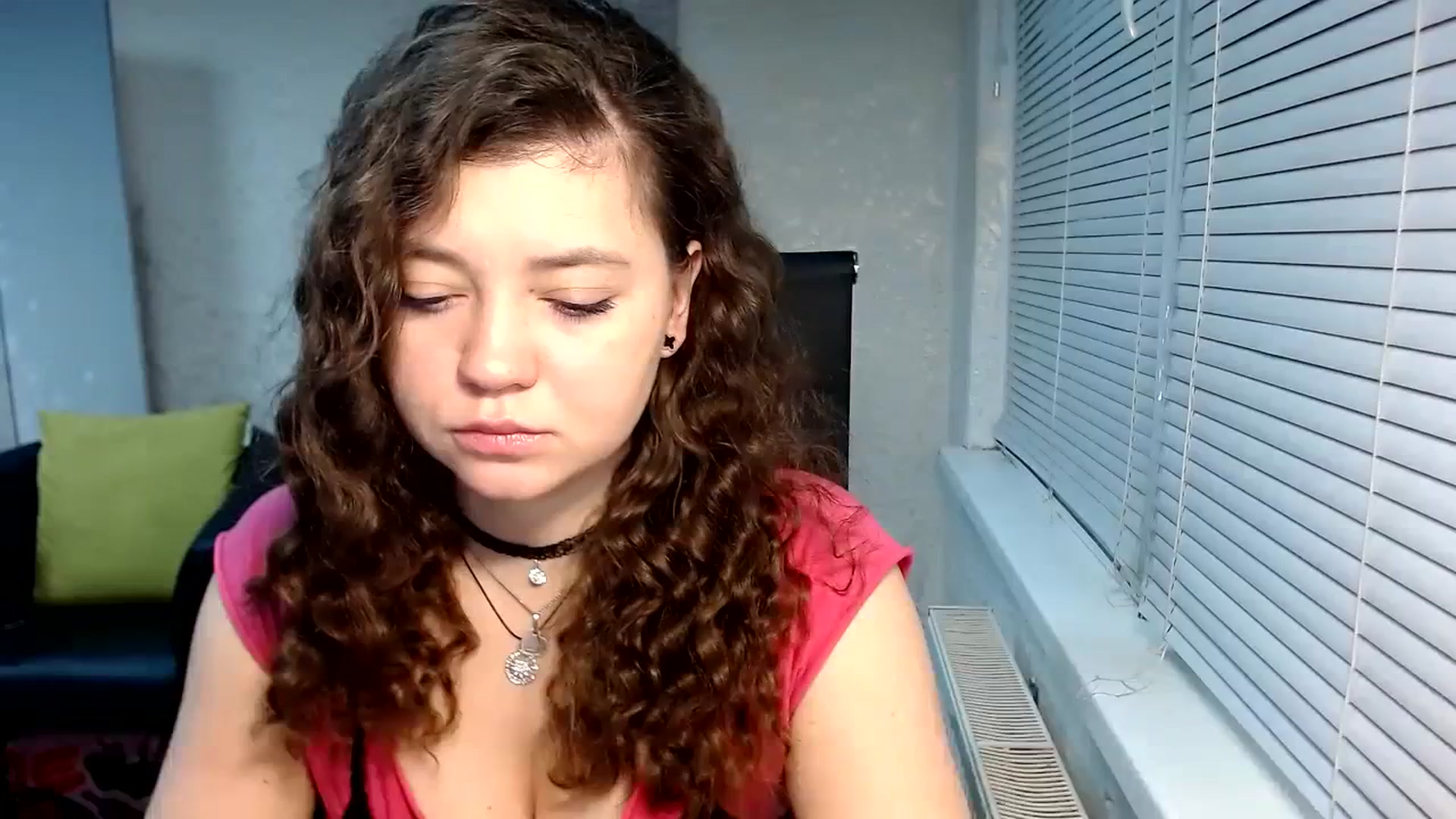 Gallery image thumbnail from SweetArinaA's myfreecams stream on, 02/11/2024, 15:58 image 16 of 20