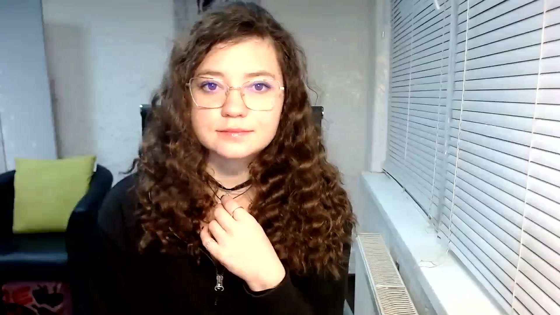 Gallery image thumbnail from SweetArinaA's myfreecams stream on, 02/11/2024, 18:19 image 5 of 20