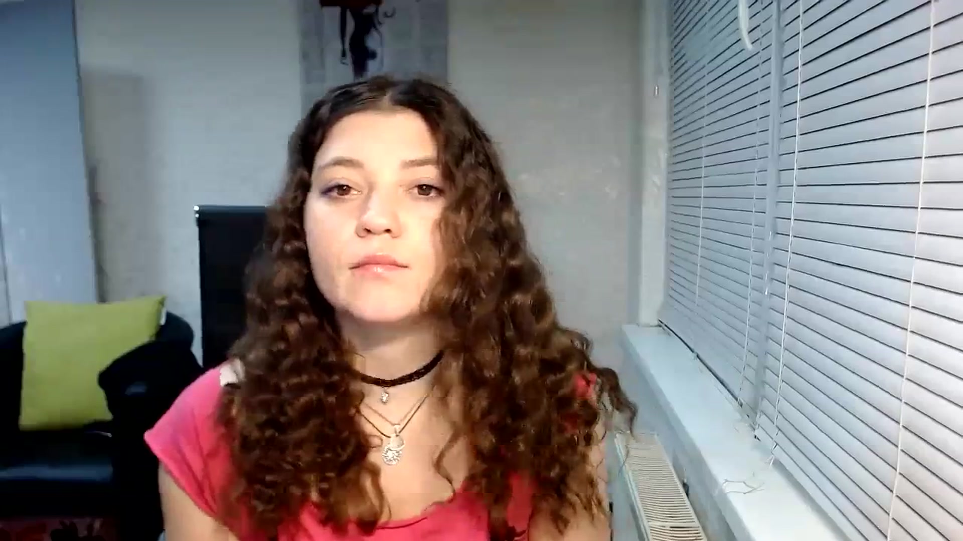 Gallery image thumbnail from SweetArinaA's myfreecams stream on, 02/11/2024, 18:19 image 18 of 20